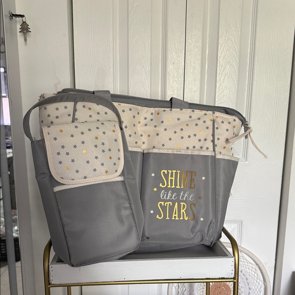 Gray and Cream Star Print Tote Bag Set